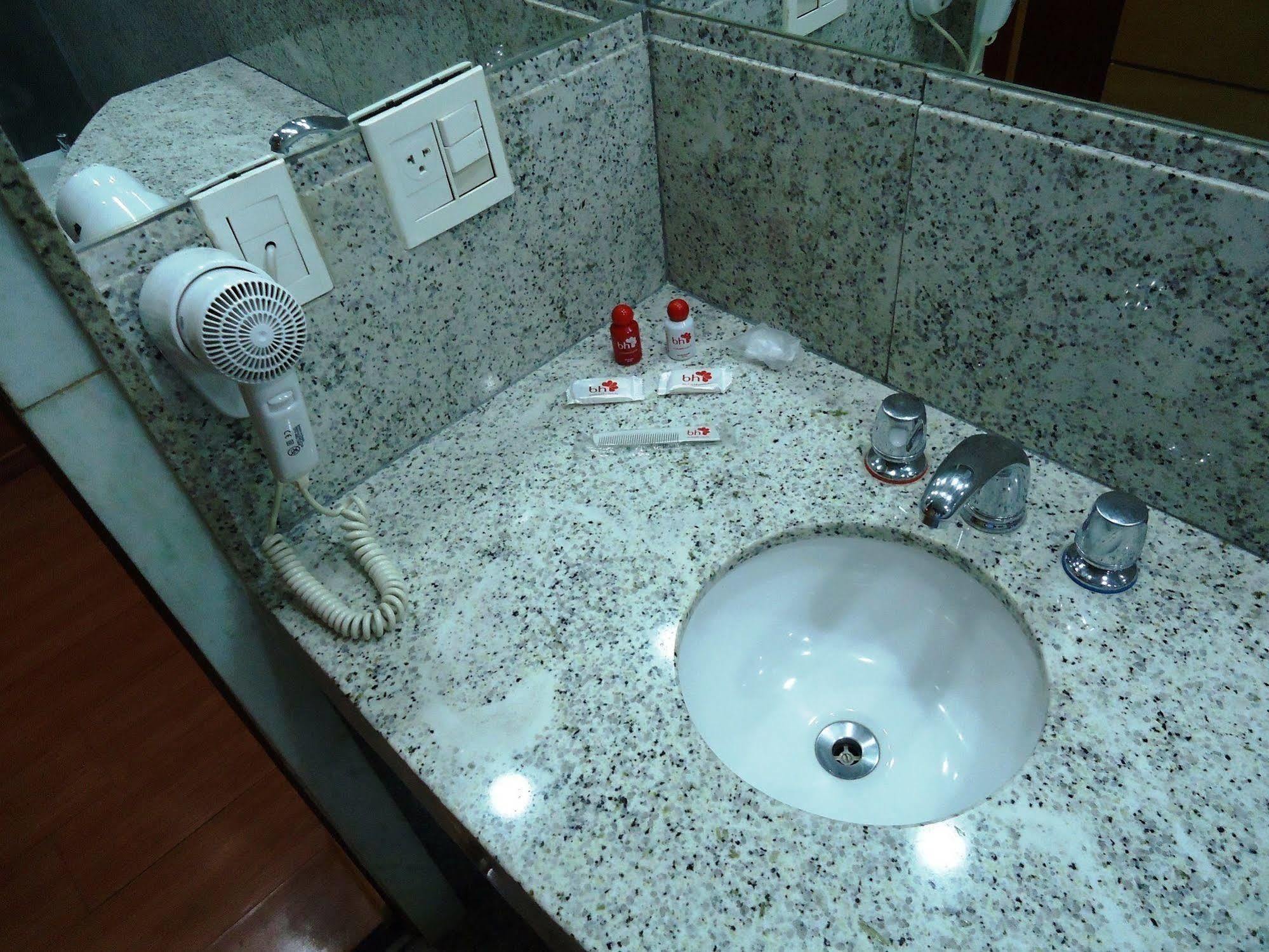 Motel Sunny (Adults Only) Belo Horizonte Exterior foto